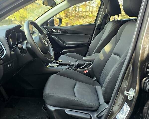 Коричневый Мазда 3, объемом двигателя 2 л и пробегом 175 тыс. км за 10400 $, фото 8 на Automoto.ua