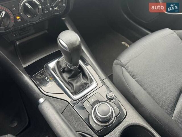 Коричневый Мазда 3, объемом двигателя 2 л и пробегом 175 тыс. км за 9999 $, фото 12 на Automoto.ua