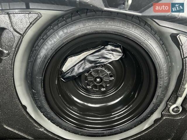 Мазда 3 2016 в Киеве на Automoto.ua Коричневый Мазда 3, объемом двигателя 1.5 л и пробегом 94 тыс. км за 13500 $, фото 13 на Automoto.ua