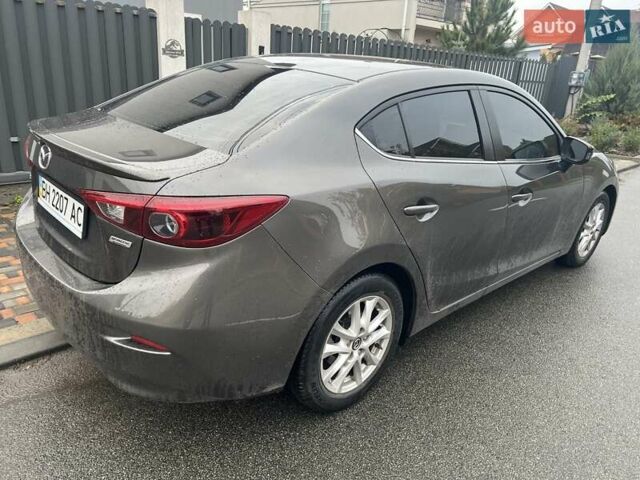 Мазда 3 2016 в Киеве на Automoto.ua Коричневый Мазда 3, объемом двигателя 1.5 л и пробегом 94 тыс. км за 13500 $, фото 8 на Automoto.ua