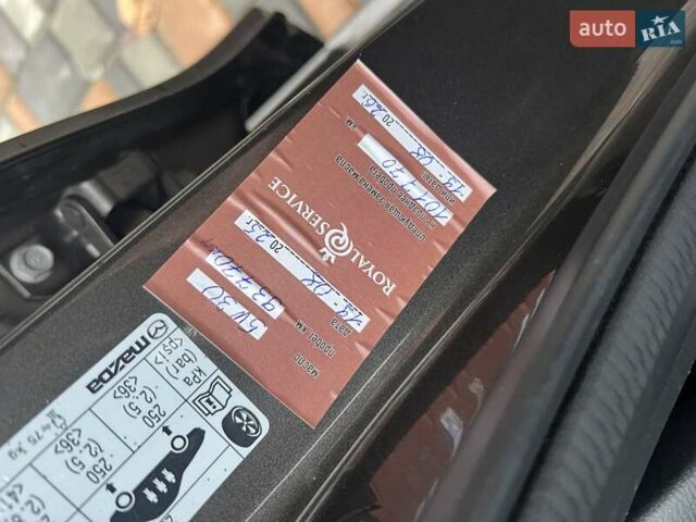 Мазда 3 2016 в Киеве на Automoto.ua Коричневый Мазда 3, объемом двигателя 1.5 л и пробегом 94 тыс. км за 13500 $, фото 31 на Automoto.ua