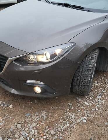 Коричневый Мазда 3, объемом двигателя 1.5 л и пробегом 143 тыс. км за 14400 $, фото 4 на Automoto.ua