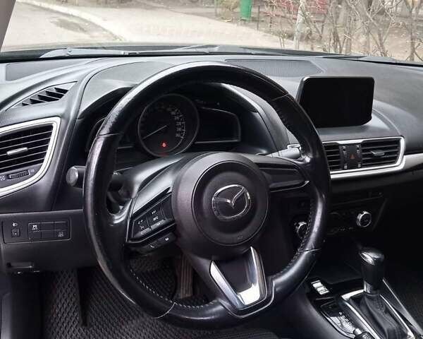 Коричневый Мазда 3, объемом двигателя 1.5 л и пробегом 165 тыс. км за 14000 $, фото 6 на Automoto.ua