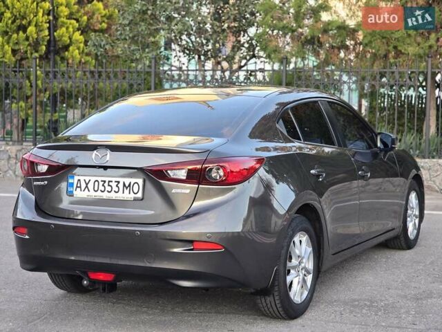 Коричневый Мазда 3, объемом двигателя 1.5 л и пробегом 102 тыс. км за 14500 $, фото 6 на Automoto.ua