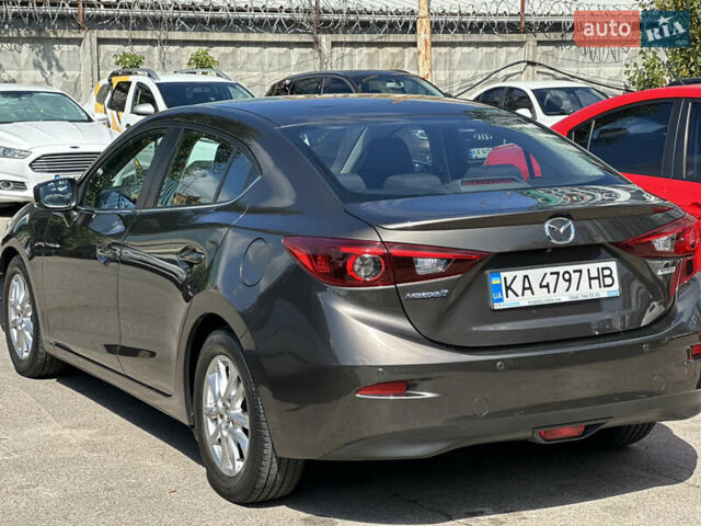 Коричневый Мазда 3, объемом двигателя 1.5 л и пробегом 98 тыс. км за 15900 $, фото 11 на Automoto.ua