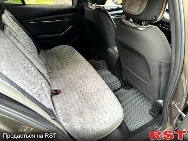 Коричневый Мазда 3, объемом двигателя 1.5 л и пробегом 72 тыс. км за 18200 $, фото 9 на Automoto.ua