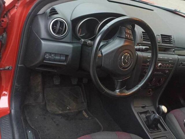 Красный Мазда 3, объемом двигателя 1.6 л и пробегом 172 тыс. км за 3398 $, фото 14 на Automoto.ua
