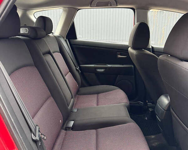 Червоний Мазда 3, об'ємом двигуна 1.6 л та пробігом 207 тис. км за 4900 $, фото 8 на Automoto.ua