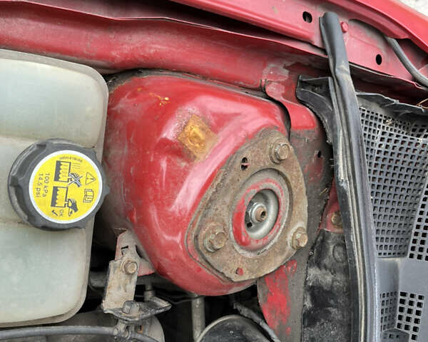 Червоний Мазда 3, об'ємом двигуна 1.6 л та пробігом 289 тис. км за 2700 $, фото 15 на Automoto.ua