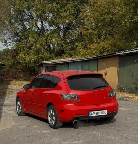 Красный Мазда 3, объемом двигателя 2 л и пробегом 360 тыс. км за 2500 $, фото 3 на Automoto.ua
