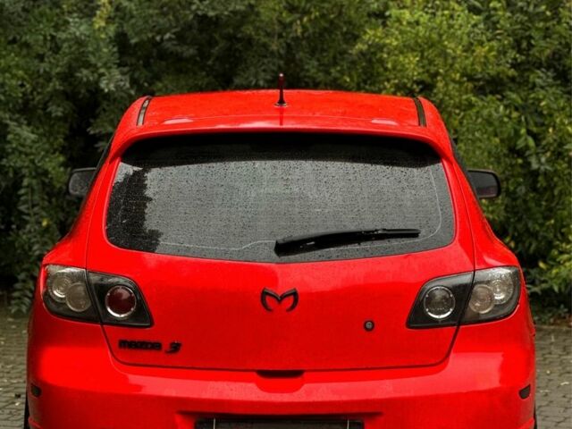 Красный Мазда 3, объемом двигателя 2 л и пробегом 360 тыс. км за 2500 $, фото 2 на Automoto.ua