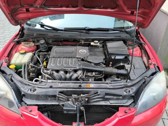 Червоний Мазда 3, об'ємом двигуна 1.6 л та пробігом 280 тис. км за 2750 $, фото 17 на Automoto.ua