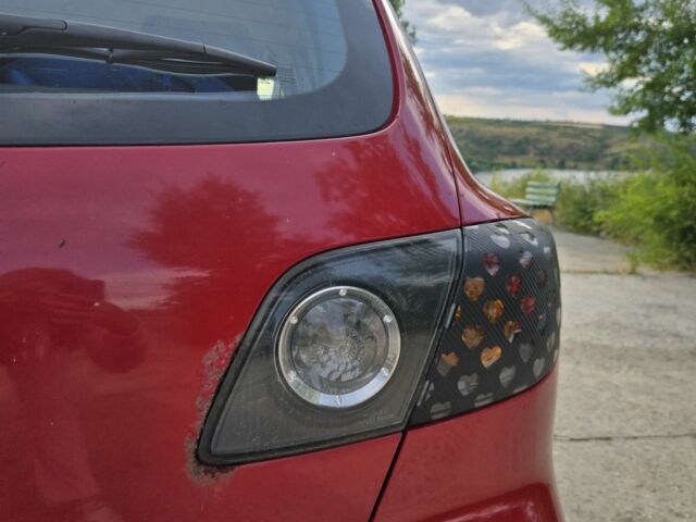 Червоний Мазда 3, об'ємом двигуна 1.6 л та пробігом 230 тис. км за 4200 $, фото 8 на Automoto.ua