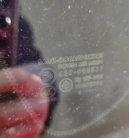 Красный Мазда 3, объемом двигателя 1.6 л и пробегом 205 тыс. км за 4938 $, фото 19 на Automoto.ua