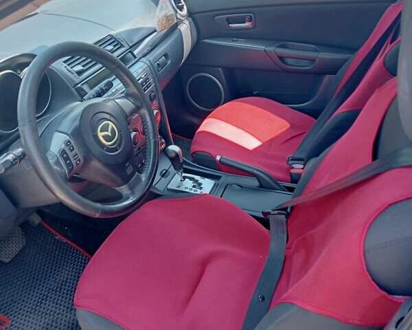 Червоний Мазда 3, об'ємом двигуна 1.6 л та пробігом 250 тис. км за 4200 $, фото 7 на Automoto.ua