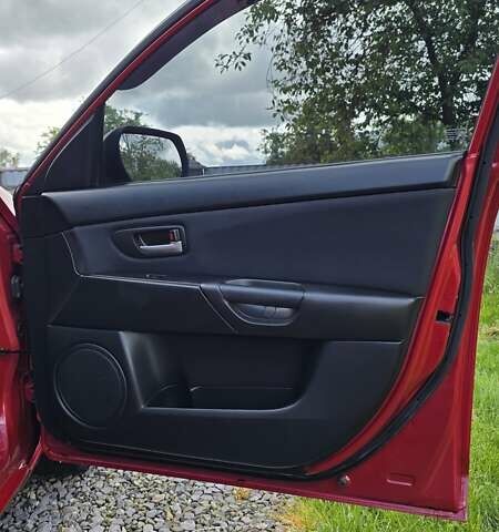 Красный Мазда 3, объемом двигателя 1.6 л и пробегом 205 тыс. км за 4938 $, фото 25 на Automoto.ua