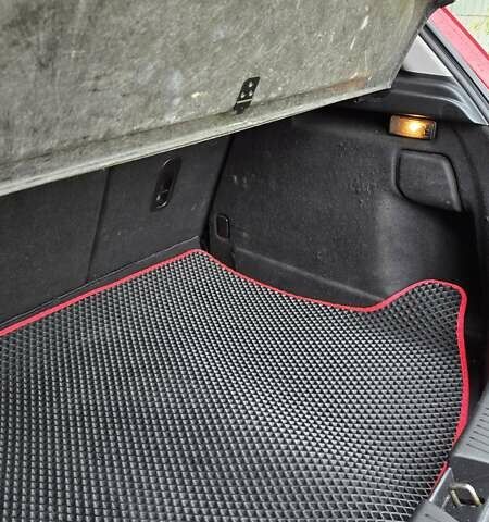 Красный Мазда 3, объемом двигателя 1.6 л и пробегом 205 тыс. км за 4938 $, фото 64 на Automoto.ua