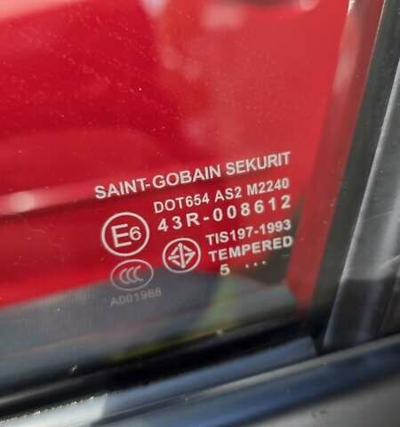 Красный Мазда 3, объемом двигателя 1.6 л и пробегом 205 тыс. км за 4938 $, фото 21 на Automoto.ua