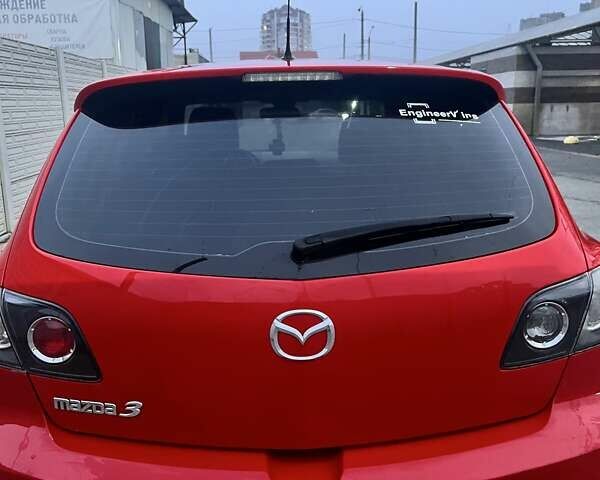 Красный Мазда 3, объемом двигателя 1.6 л и пробегом 138 тыс. км за 6500 $, фото 7 на Automoto.ua