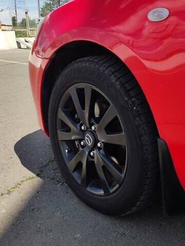 Красный Мазда 3, объемом двигателя 1.6 л и пробегом 133 тыс. км за 6600 $, фото 35 на Automoto.ua