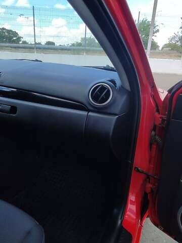 Красный Мазда 3, объемом двигателя 1.6 л и пробегом 133 тыс. км за 6600 $, фото 41 на Automoto.ua