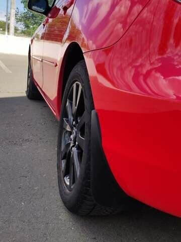 Красный Мазда 3, объемом двигателя 1.6 л и пробегом 133 тыс. км за 6600 $, фото 27 на Automoto.ua