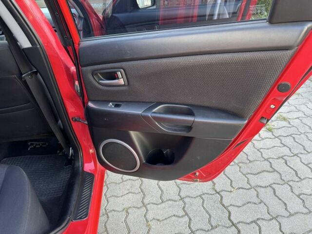 Красный Мазда 3, объемом двигателя 1.6 л и пробегом 251 тыс. км за 5900 $, фото 15 на Automoto.ua