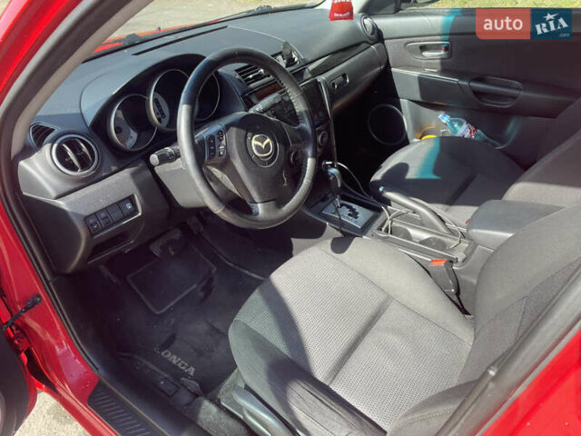 Красный Мазда 3, объемом двигателя 1.6 л и пробегом 214 тыс. км за 4200 $, фото 7 на Automoto.ua