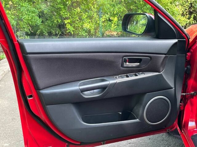 Красный Мазда 3, объемом двигателя 1.6 л и пробегом 279 тыс. км за 3990 $, фото 15 на Automoto.ua