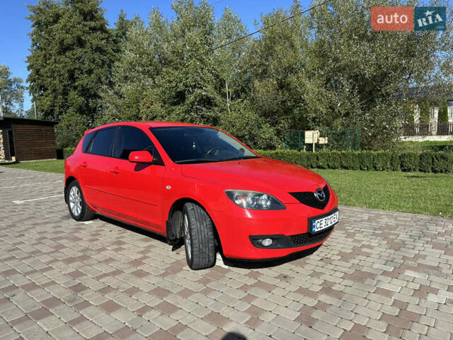 Красный Мазда 3, объемом двигателя 1.6 л и пробегом 160 тыс. км за 5700 $, фото 1 на Automoto.ua