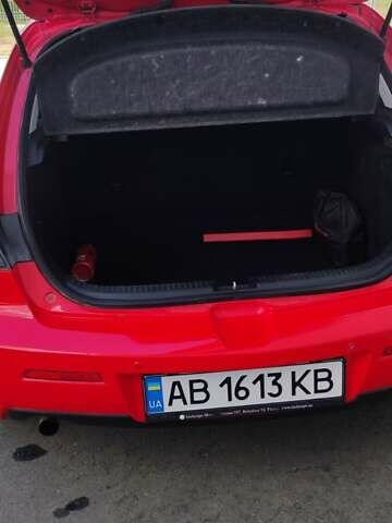 Красный Мазда 3, объемом двигателя 1.6 л и пробегом 133 тыс. км за 6600 $, фото 51 на Automoto.ua