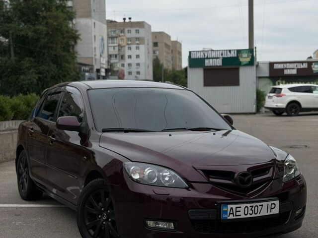 Красный Мазда 3, объемом двигателя 1.6 л и пробегом 240 тыс. км за 6000 $, фото 1 на Automoto.ua