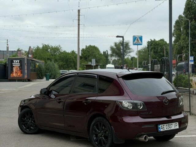 Красный Мазда 3, объемом двигателя 1.6 л и пробегом 240 тыс. км за 6000 $, фото 7 на Automoto.ua