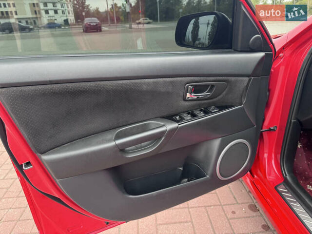 Красный Мазда 3, объемом двигателя 2.3 л и пробегом 194 тыс. км за 8500 $, фото 13 на Automoto.ua