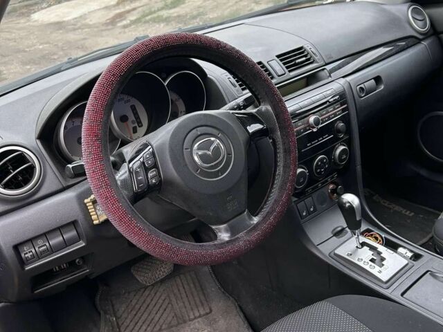 Красный Мазда 3, объемом двигателя 1.6 л и пробегом 120 тыс. км за 6300 $, фото 7 на Automoto.ua