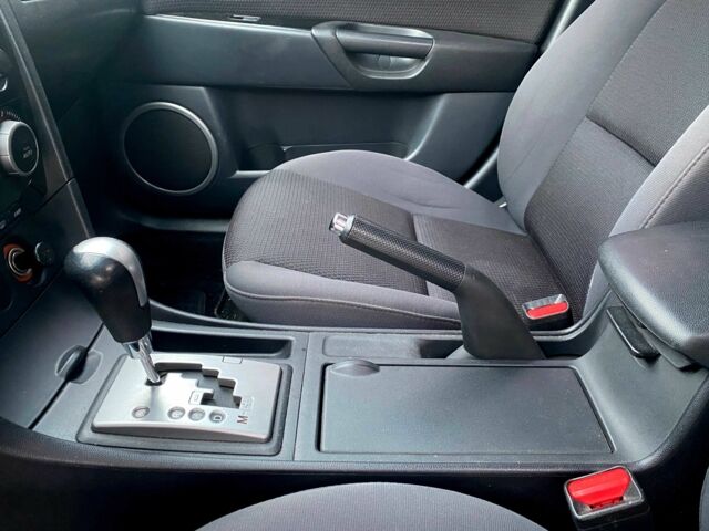 Красный Мазда 3, объемом двигателя 1.6 л и пробегом 167 тыс. км за 6000 $, фото 8 на Automoto.ua