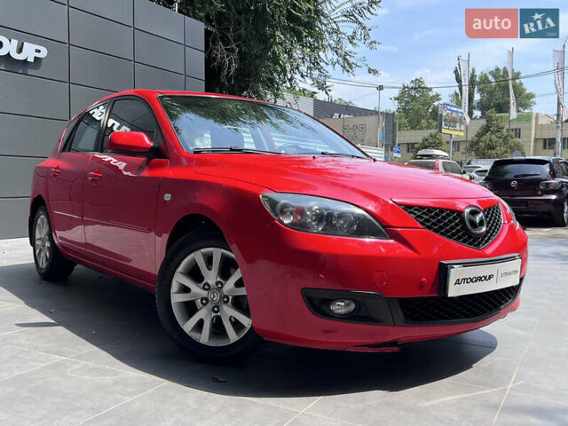 Красный Мазда 3, объемом двигателя 1.6 л и пробегом 68 тыс. км за 5999 $, фото 4 на Automoto.ua