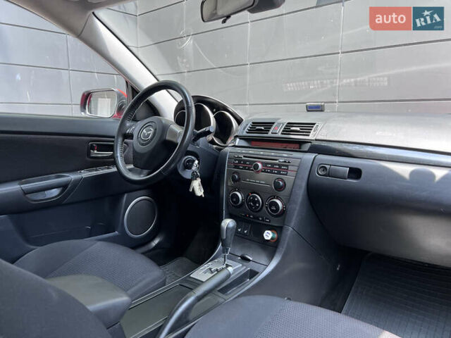 Красный Мазда 3, объемом двигателя 1.6 л и пробегом 68 тыс. км за 5999 $, фото 10 на Automoto.ua