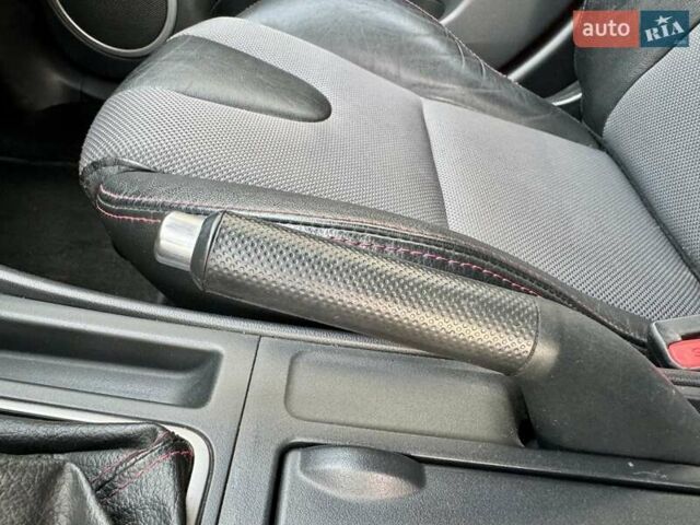 Красный Мазда 3, объемом двигателя 2.3 л и пробегом 103 тыс. км за 9800 $, фото 30 на Automoto.ua