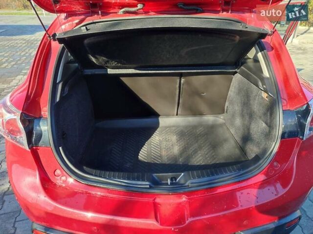 Красный Мазда 3, объемом двигателя 1.6 л и пробегом 192 тыс. км за 7300 $, фото 4 на Automoto.ua