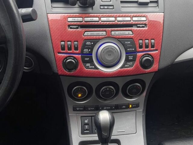 Красный Мазда 3, объемом двигателя 2.5 л и пробегом 180 тыс. км за 8700 $, фото 4 на Automoto.ua