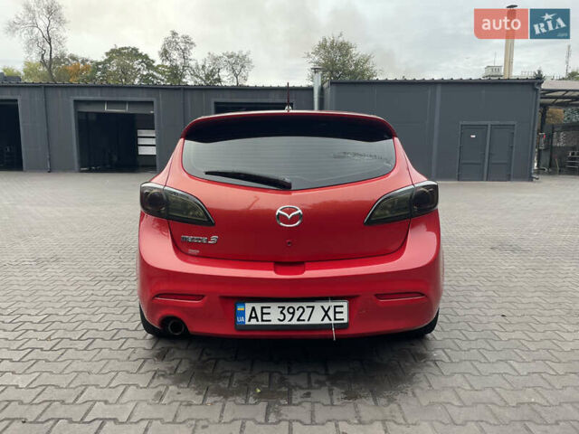 Червоний Мазда 3, об'ємом двигуна 2 л та пробігом 209 тис. км за 7400 $, фото 5 на Automoto.ua