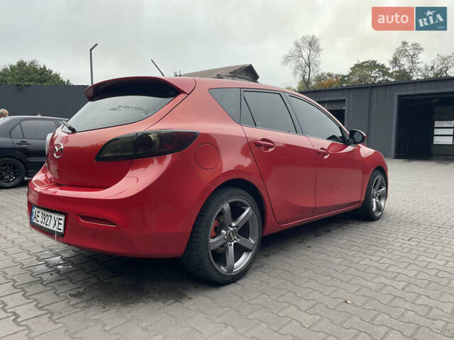 Червоний Мазда 3, об'ємом двигуна 2 л та пробігом 209 тис. км за 7400 $, фото 4 на Automoto.ua