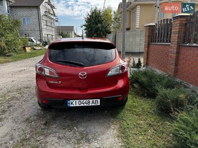 Красный Мазда 3, объемом двигателя 1.6 л и пробегом 128 тыс. км за 8500 $, фото 2 на Automoto.ua