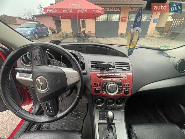 Красный Мазда 3, объемом двигателя 2.49 л и пробегом 180 тыс. км за 8700 $, фото 1 на Automoto.ua