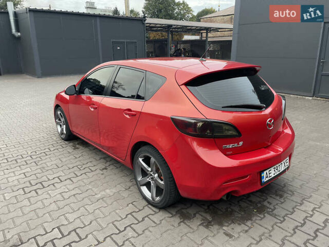 Червоний Мазда 3, об'ємом двигуна 2 л та пробігом 209 тис. км за 7400 $, фото 6 на Automoto.ua