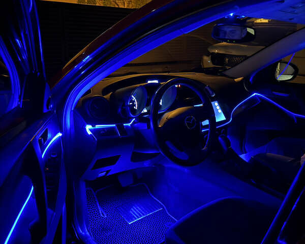 Красный Мазда 3, объемом двигателя 1.6 л и пробегом 51 тыс. км за 9800 $, фото 20 на Automoto.ua