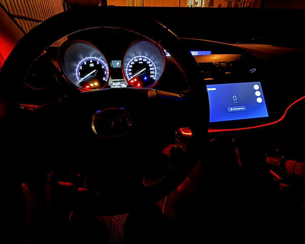 Красный Мазда 3, объемом двигателя 1.6 л и пробегом 51 тыс. км за 9800 $, фото 19 на Automoto.ua