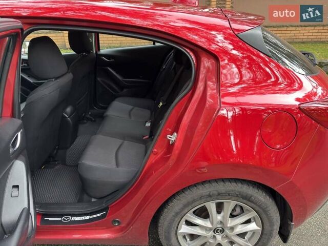 Мазда 3 2013 у Чернігові на Automoto.ua Червоний Мазда 3, об'ємом двигуна 1.5 л та пробігом 124 тис. км за 12900 $, фото 13 на Automoto.ua