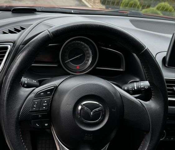 Красный Мазда 3, объемом двигателя 1.5 л и пробегом 96 тыс. км за 11300 $, фото 10 на Automoto.ua